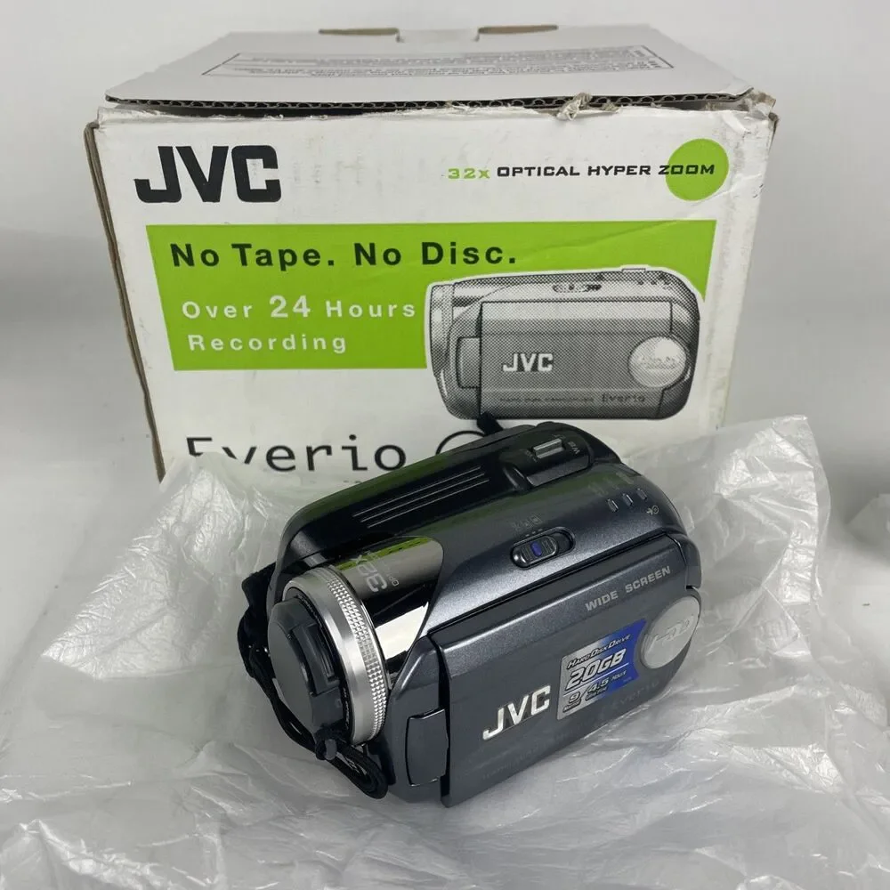 JVC Everio GZ-MG27U 20GB HDD Digital Video Camcorder w/ Charger Controller ETC